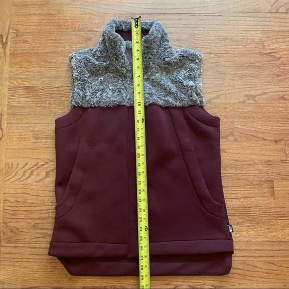 The North Face Hybernation Thermal 3D Vest Maroon Red Gray Shearling size M - Picture 16 of 16